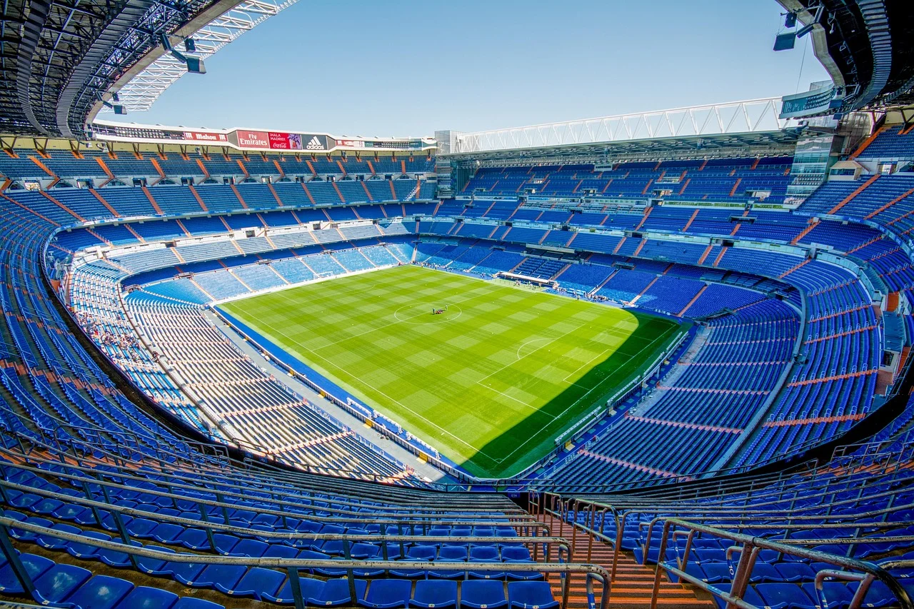 Discover Madrid’s Hidden Gems with a Free Walking Tour!